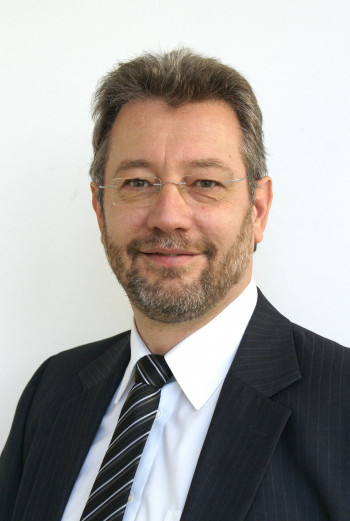 Markus Möll · Burkhard Raff